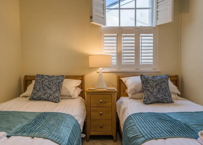 Trinity Mews